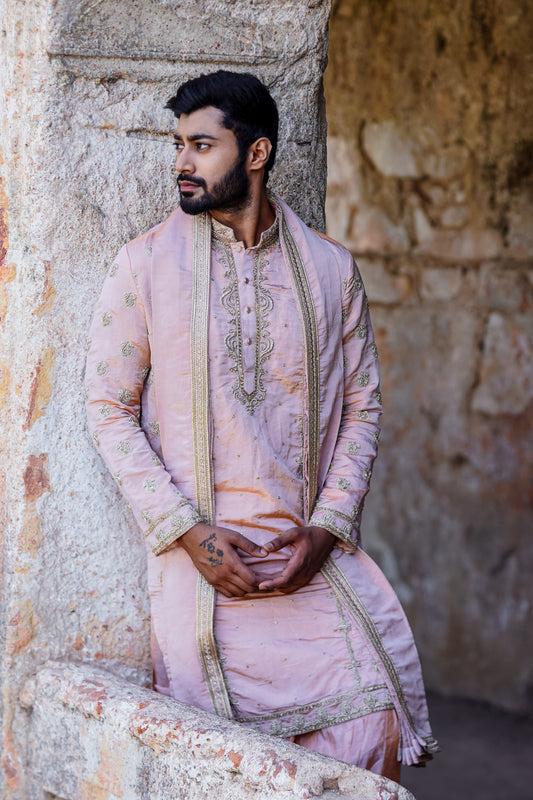 Mandap Pattu kurta set