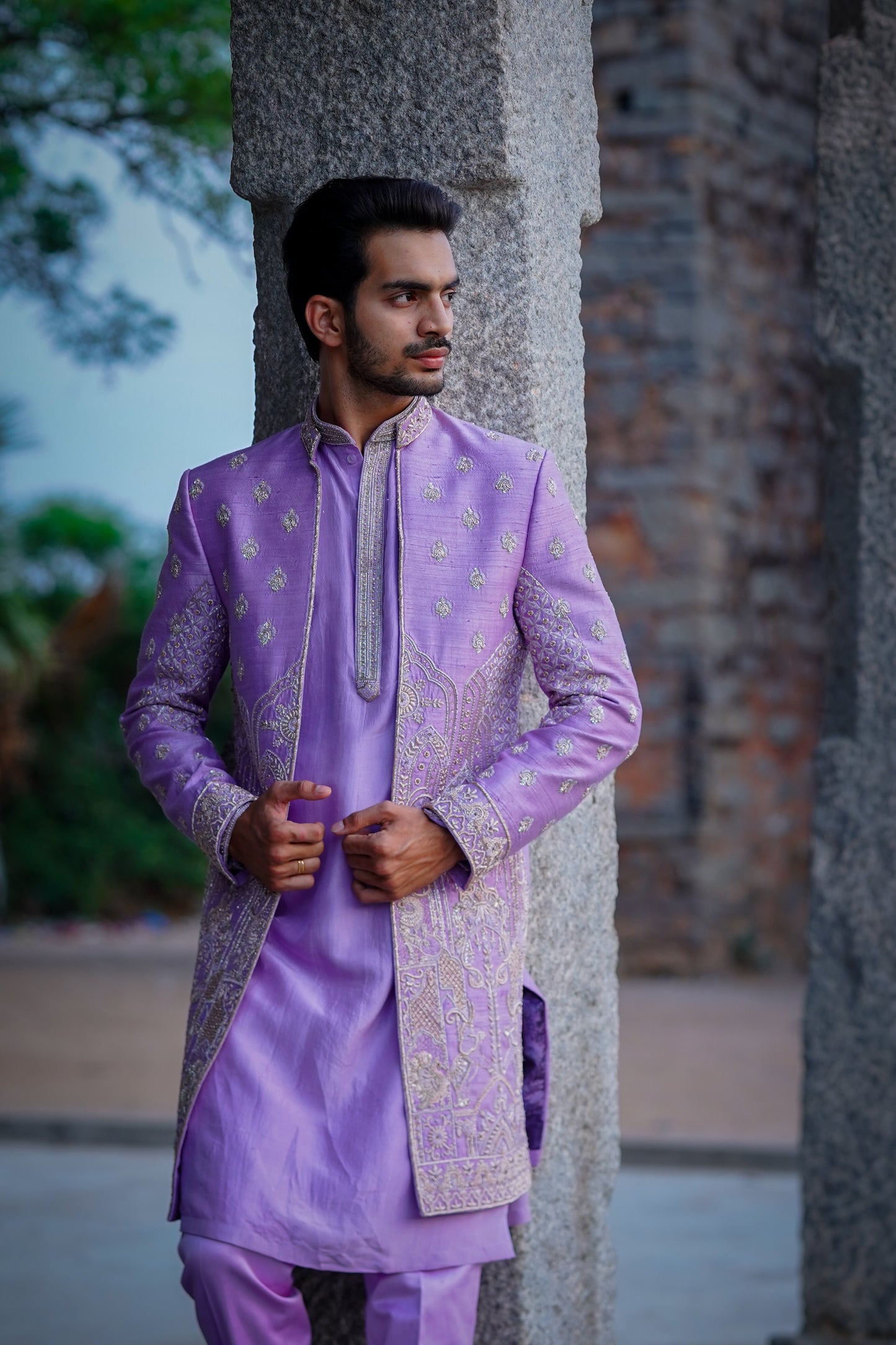 Vahana Ref Indo-Western with dupion kurta and twill silk puna pant